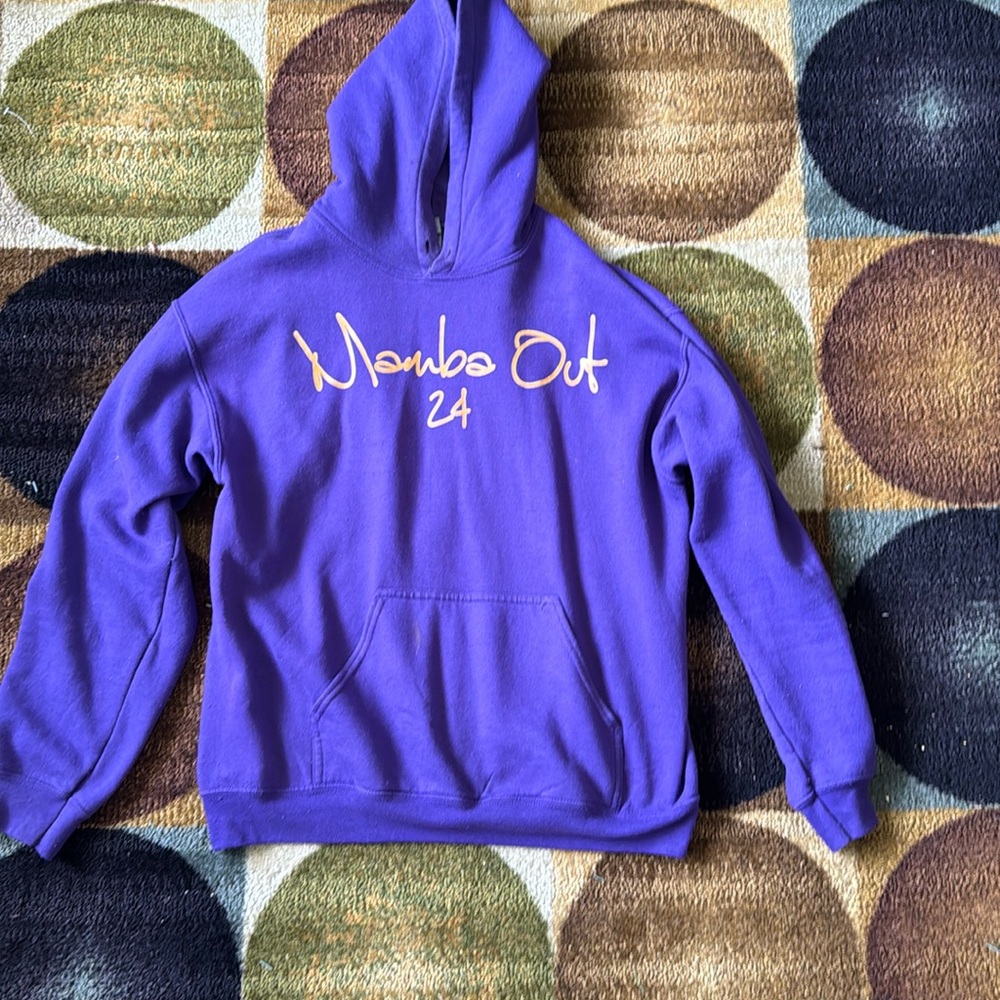 Kobe mamba out hoodie